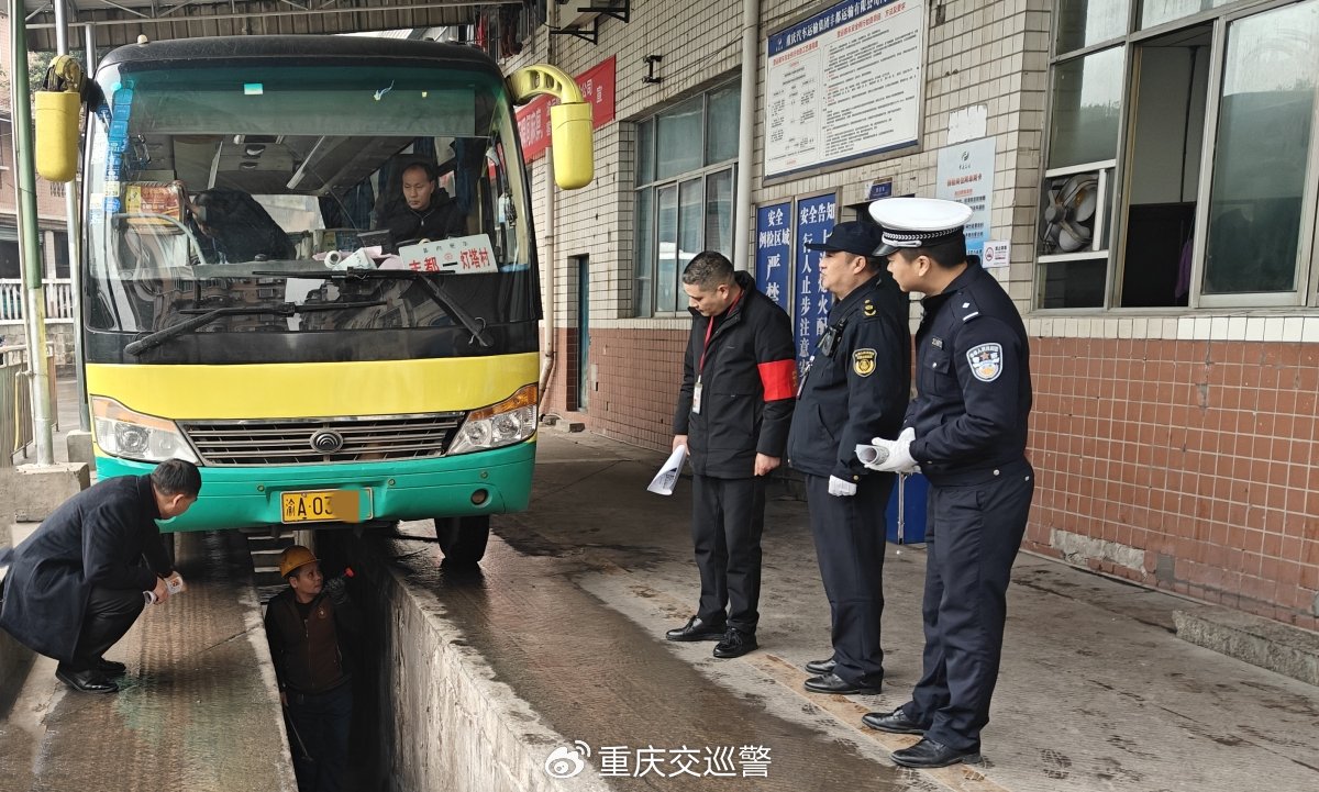 春节假期第一天全国道路交通平稳有序