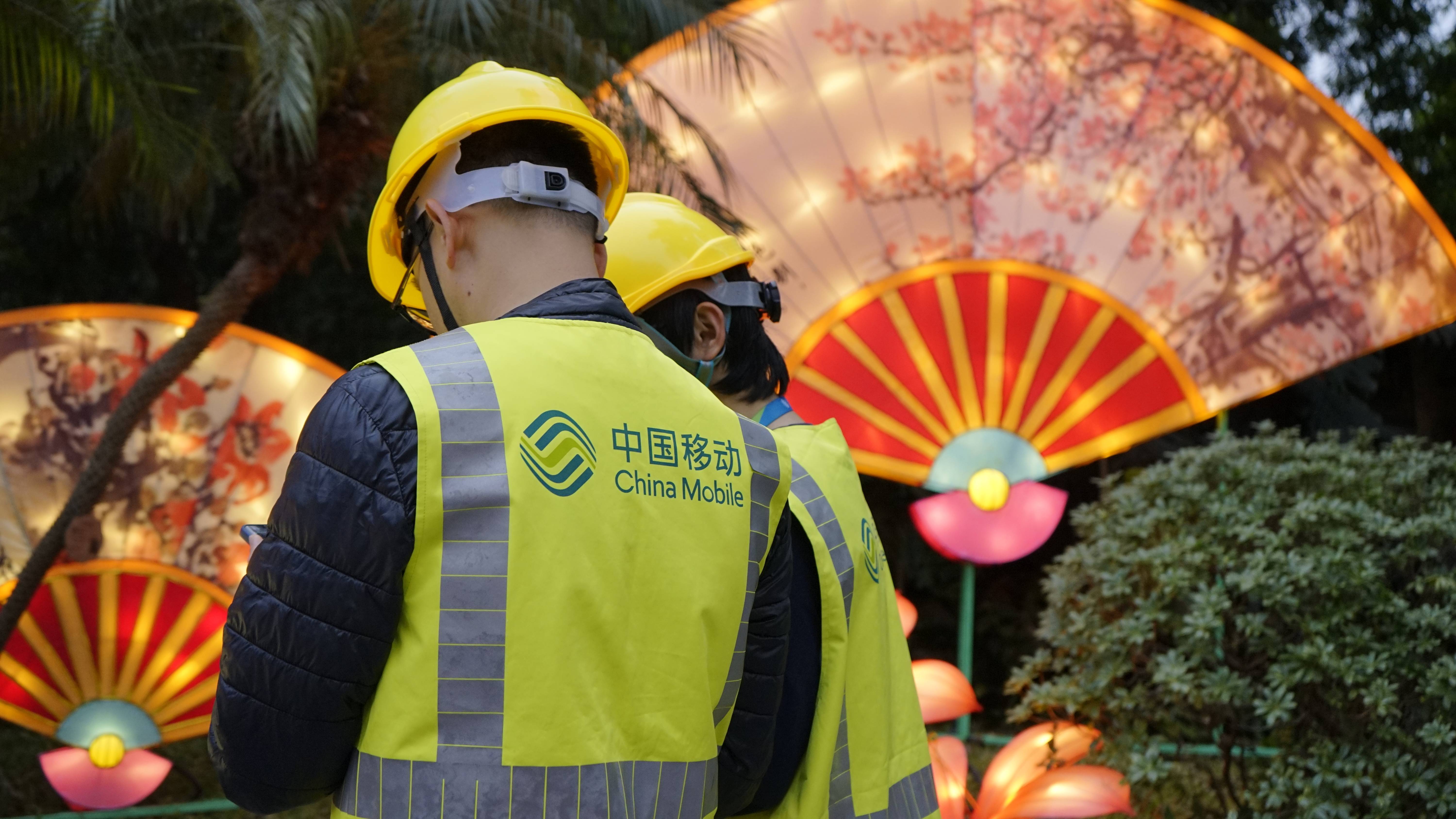 新春走基层丨在长江口遇见“新春消费潮”