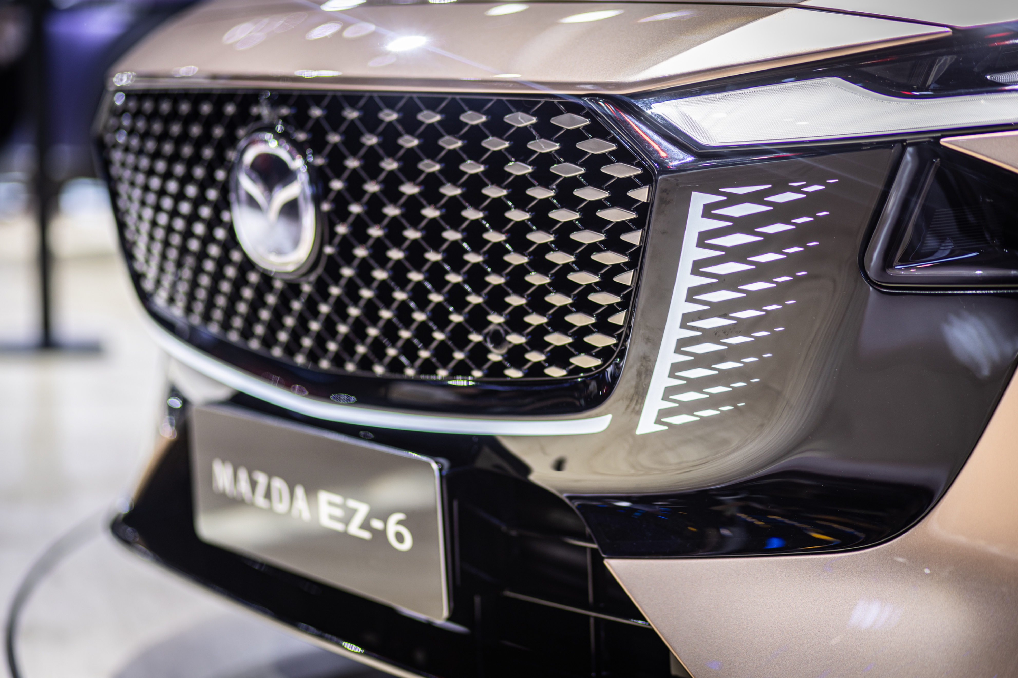 追觅科技“人车家天地芯”生态亮相AWE2026