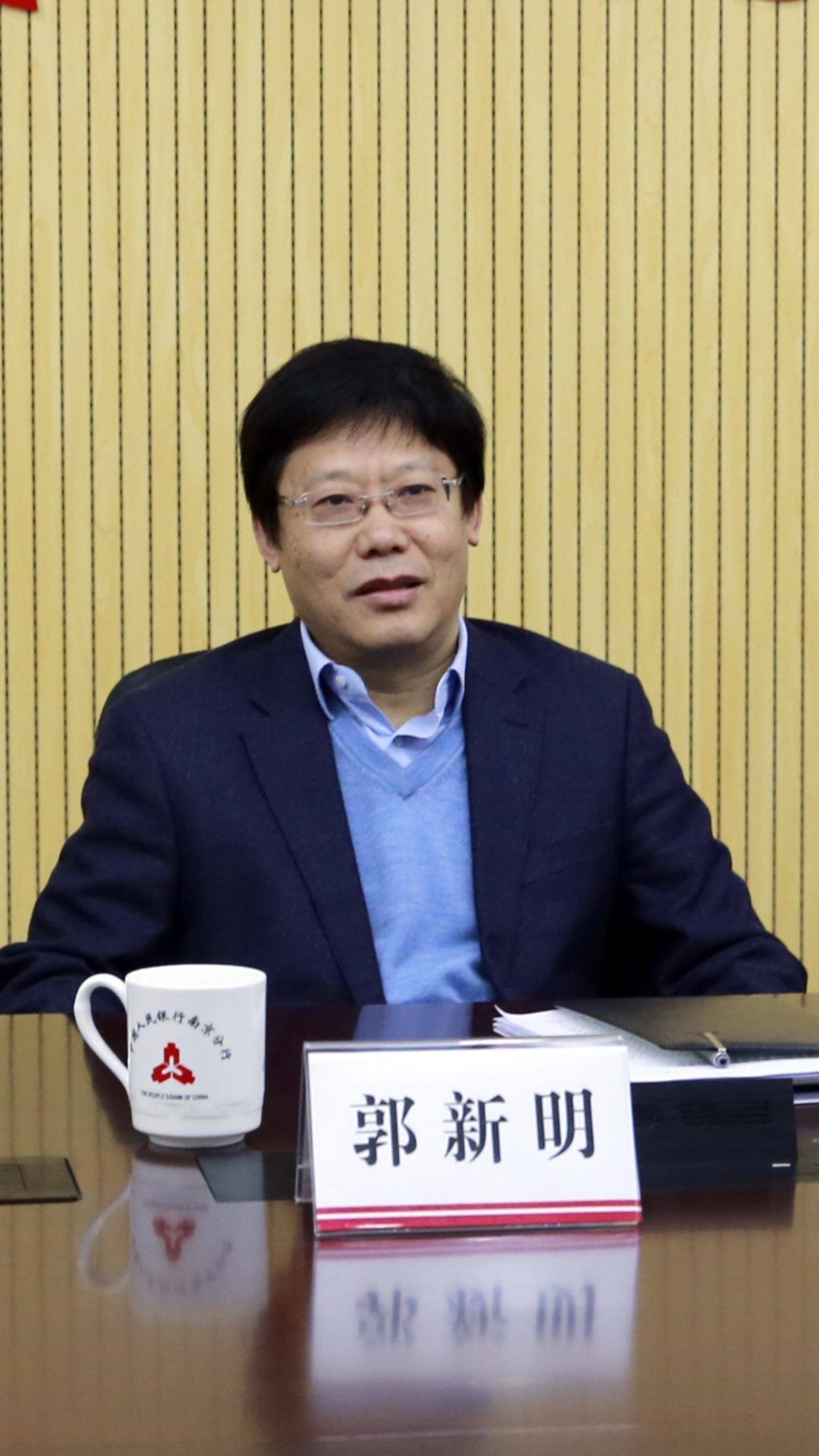 全国人大代表、中国人民银行湖北省分行行长马骏建议：逐步扩充参与碳排放权交易的市场主体