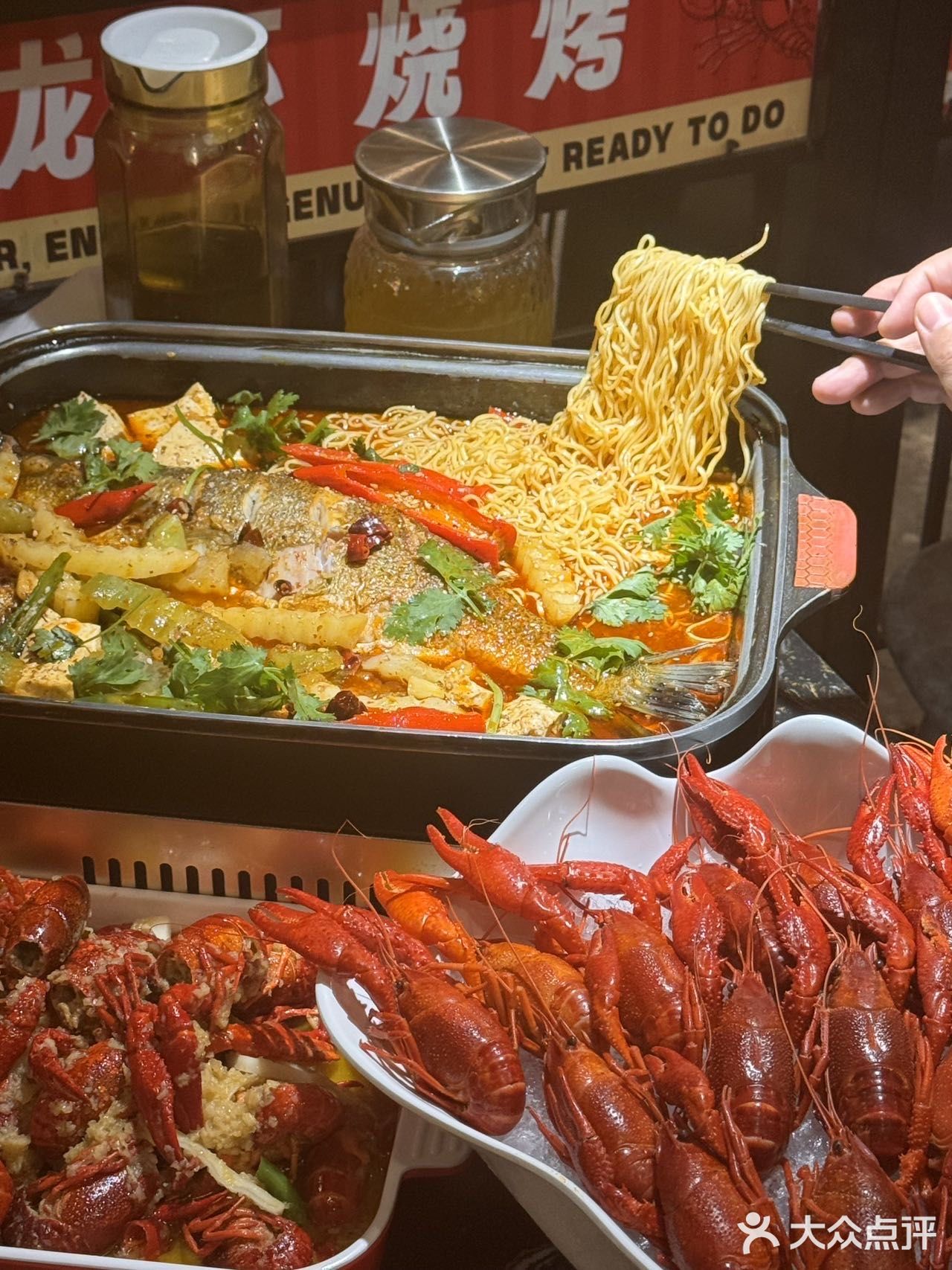 “养龙虾”爆火：智能体概念走向大众 科技巨头抢滩布局